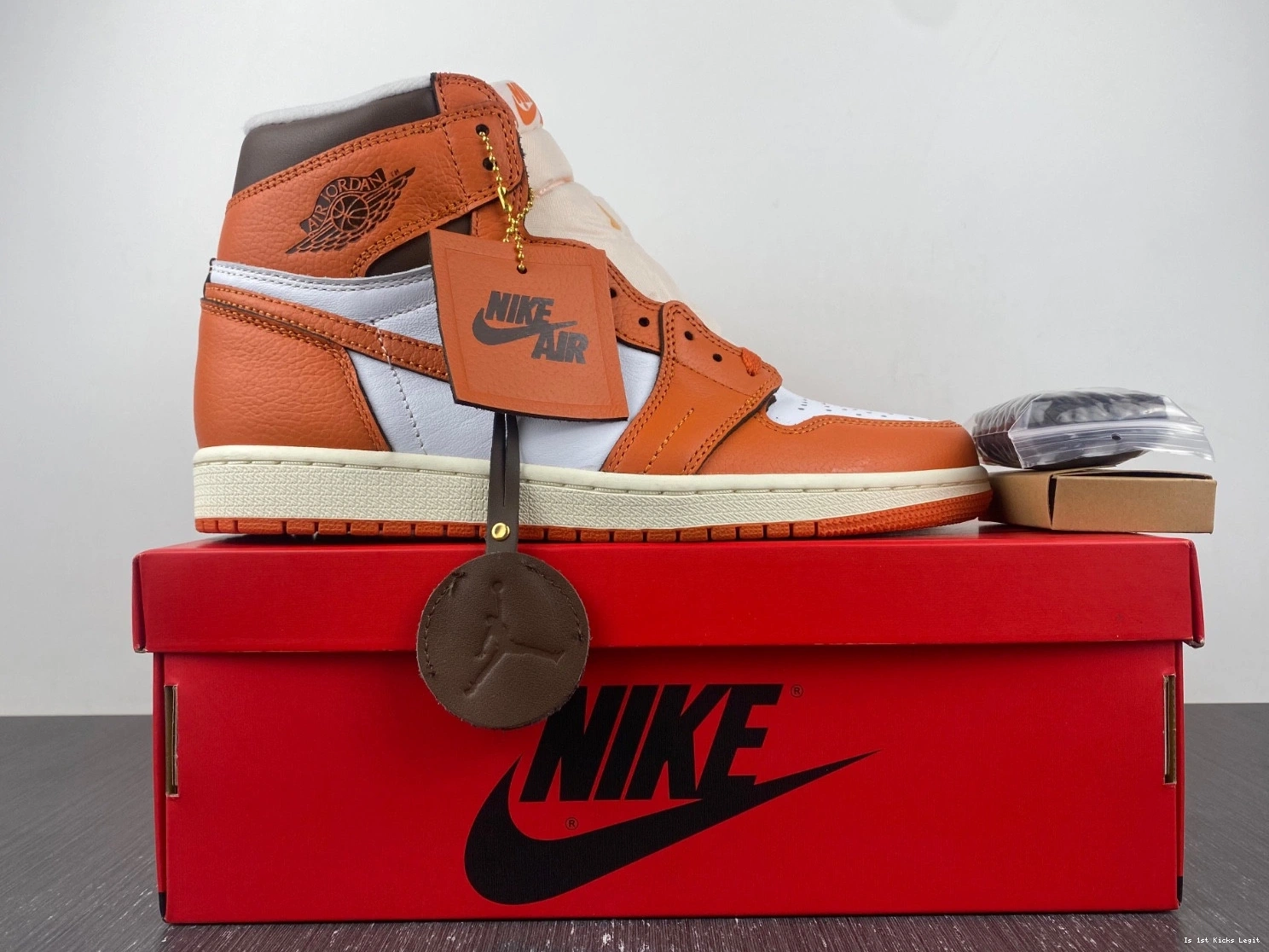 1 High Air “Starfish” OG Jordan DO9369-101 WMNS 0224